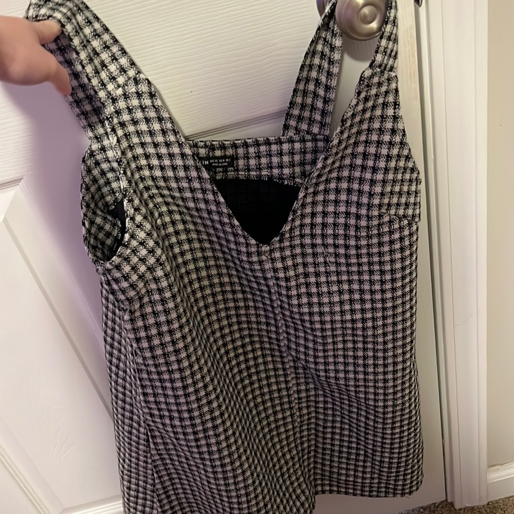 SHEIN PLAID DRESS XS BUT RUNS LIKE A MEDIUM